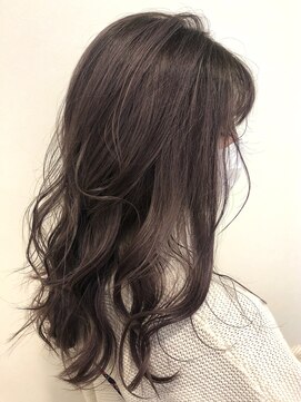 ラブリス(Luvliss) 【YUUKIの似合わせ顔まわりカット/透明感カラー】