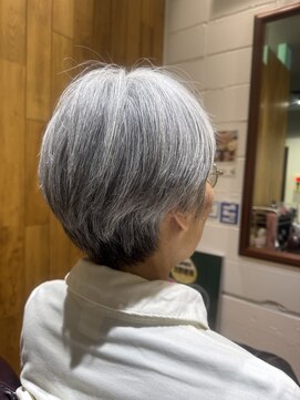 チアー ヘアリラクゼーション(cheer HAIRRELAXATION) グレイショート