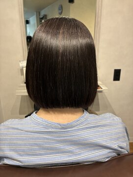 プーパ ヘアーユニ(pupa hair uni) 平行ボブ