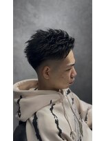 クロムトウキョウ ザ バーバー ネオン 新宿店(CHROM TOKYO the Barber ne/on) フェザーアップ
