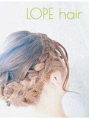 《LOPE hair/倉敷駅前》インナーカラーを活かしたアップスタイル