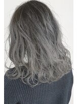 ラフィスヘアードープ 新宿店(La fith hair dope)&nbsp;【La fith】 グレージュグラデーション×ミディアムスタイル