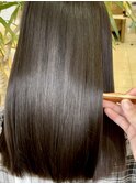 美髪エステ LyriQ式 髪質改善トリートメント