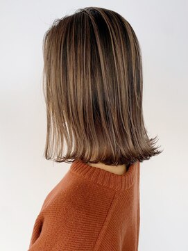 アイティー バイ アルバム 中野店(IT by ALBUM) バレイヤージュ_ホワイトグレージュネビージュ_ba381962