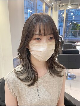 アクアオモテサンドウ(ACQUA omotesando) ＊インナーカラーグレージュ×ブリーチなしアッシュベージュ