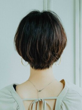 ヘアアンドリラクゼーション シャッセ(Hair&Relaxation SASE) ふんわりすっきりショート