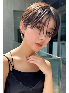 クーエフー(coo et fuu) 20代30代アッシュカラー韓国風ハンサムショート前髪あり小顔