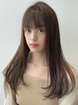 プラチナ(PLATINA) ぱっつん前髪/ベージュカラー/透け感/くすみカラー