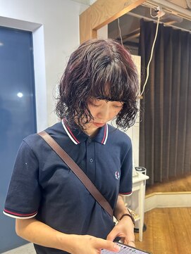 ラビリンス(Labyrinth) red color ×bob perm