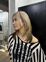 ジーナ(XENA) ブランドカラー×デザインカラー×渋谷