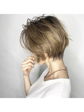 アンジェリカ バイ マジョラム(ANGELICA by marjoram) 20代30代40代大人かわいい丸みくびれショート