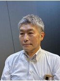 50代グレイヘア 白髪イケオジショート ナチュラルオールバック