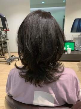 シーズヘア南口店 くびれミディ　毛先パーマ