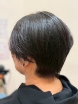 美容室ヒラトヤ 都南店&nbsp;30代40代50代黒髪小顔レイヤー美シルエット奥行きショート