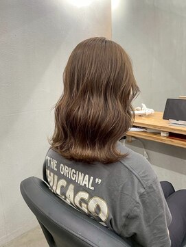 エヌ(N) ミディアムスタイル