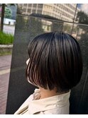 ショートボブ