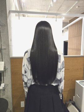 グリン 栄(grin) 髪質改善　美髪矯正　艶グレーカラー