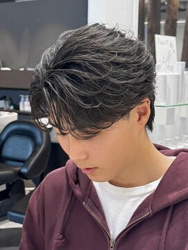 ルーストデラックス 京都河原町三条(ROOST dx) MEN’S HAIR/波巻ツイストスパイラル/フェザーパーマ/京都河原町