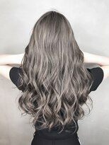 アンダーバーホワイト 鳳店(_WHITE)&nbsp;☆おしゃれ大人女性♪アッシュカラー☆