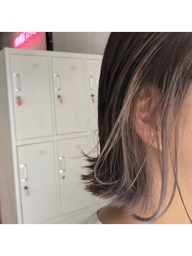 アンユージュアル(unusual) インナーハイライト