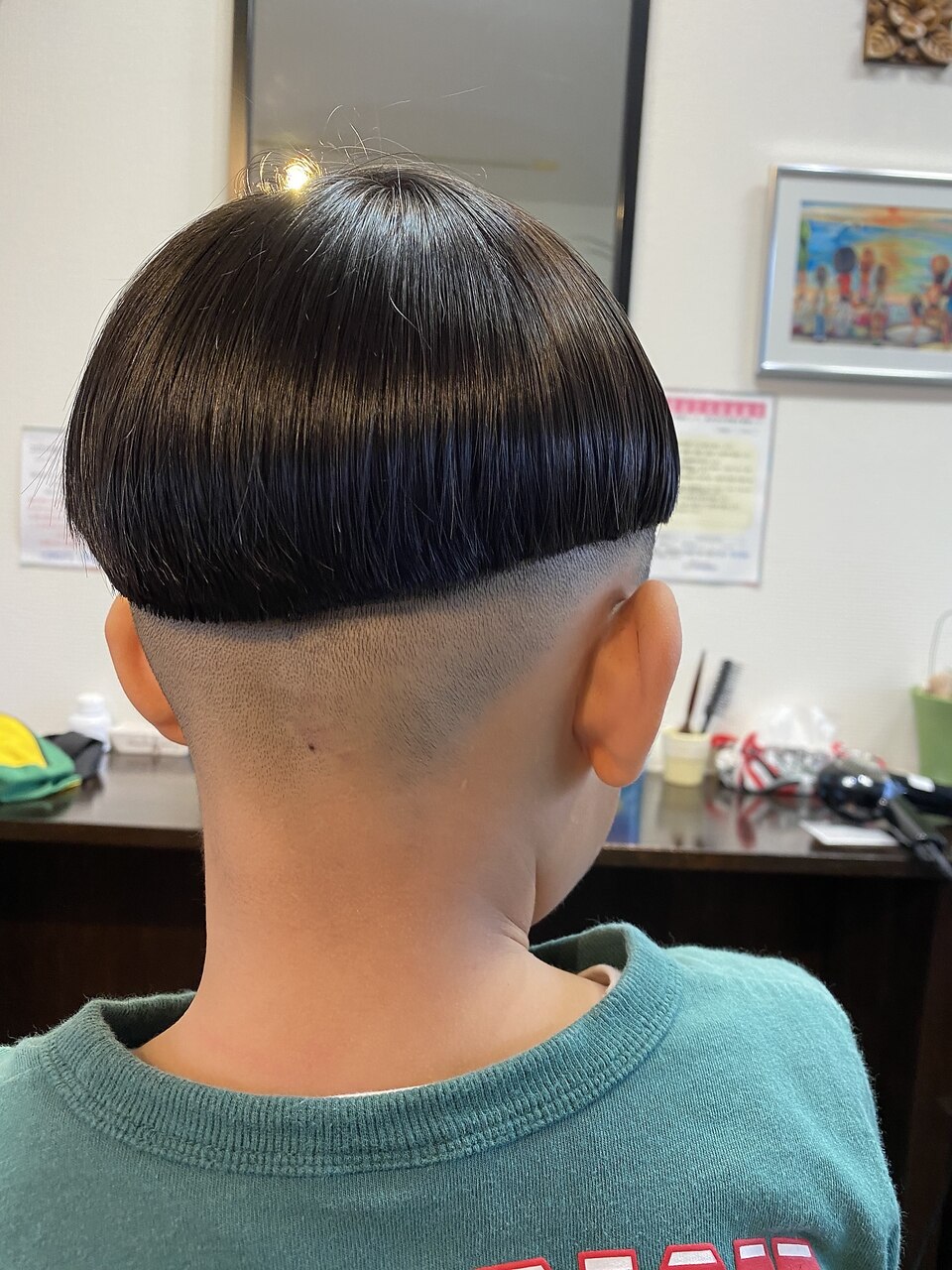 坊ちゃん刈り：L112927872｜セゾン ド ジャポンのヘアスタイル