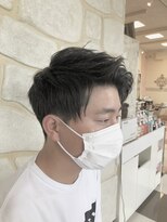 エムズアルカディア(M'Z ARCADIA)&nbsp;メンズアップバングスタイル