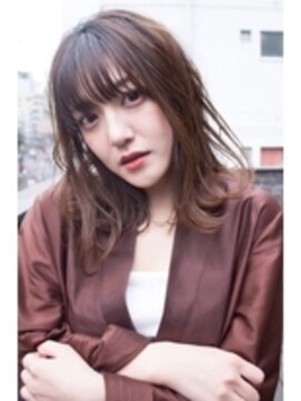 ケアリー 武蔵小杉(Carelly) ボブカーキグレージュ大人かわいいフェザーバングマッシュくびれ