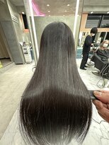 ロンドルーチェ 心斎橋(Lond luce)&nbsp;ダークアッシュ/ミディアムレイヤーカット［髪質改善/縮毛矯正］