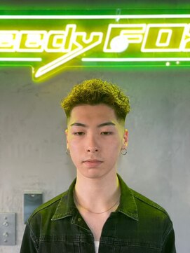 グリーディーフォックス 代々木(Greedy FOX) アップバング/ツーブロックマッシュ/束感/波巻き[シェービング]