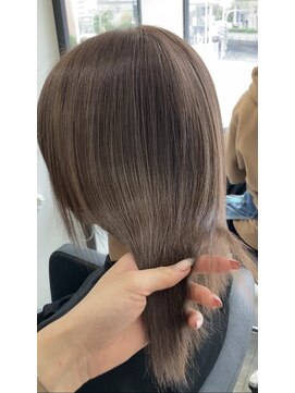 ラフ 難波店(LAFF) #黒髪#ボブルフ#ネビージュ#小顔#ワンレン