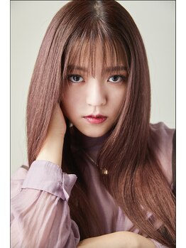 ナナ(Nana)の写真/資生堂独自のメソッドで一人一人の髪質に合わせた自然なストレートが手に入る！思わず触れたくなる艶髪に♪