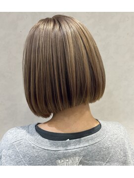 ルル(LuLu by KENJE) ミニボブ【藤沢/艶髪/ヘッドスパ/髪質改善/イノアカラー】