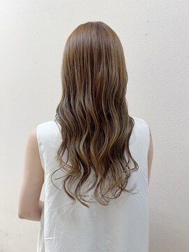 シャンプーボーイ ベージュ