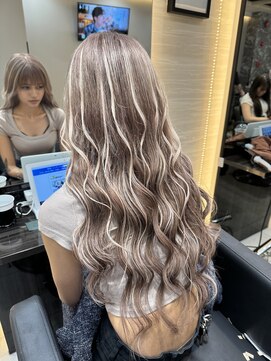 ラピス 大阪アメ村店(Lapis) 最強ハイライトギャルスタイル