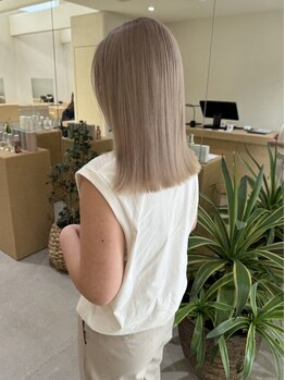 キュー(que)の写真/トレンド×似合わせで、あなたにぴったりのカラーをご提案します。ダメージを抑えたカラーで、ツヤツヤ髪に