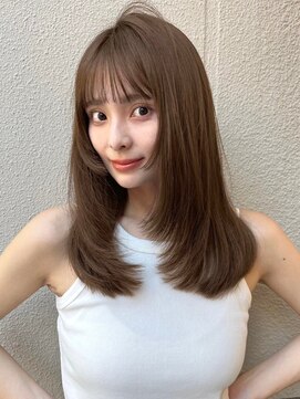 ユーフォリア 銀座(Euphoria) オリーブベージュ　顔周りカット　顔周りレイヤー　艶髪　透明感