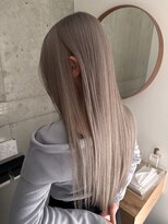 モニカ(MONIQA) グレージュ