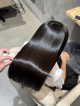 シンカ(shinka) 【20代】/髪質改善/縮毛矯正/表参道/ブリーチ縮毛矯正