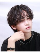 アイトーキョー 池袋(AI TOKYO)&nbsp;センターパート×縦落ちパーマ/池袋/池袋駅