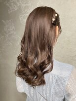 コトナ(kotona)&nbsp;【ねじりハーフツインヘアセット】ヘアアレンジタイトシニヨン