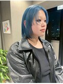 寒色切りっぱなしボブ　顔まわりデザインカット！