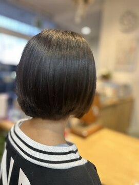 ケイズプラス(K's PLUS) ばっさりカット!?あご先ボブ