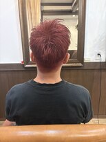 ナチュラ(natura)&nbsp;レッドカラーのメンズショートスタイル