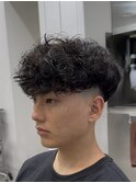 渋谷スペインカールメンズパーマフリンジカットテーパーフェード