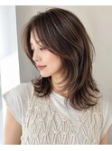 くびれミディアム レイヤーカット ハイライト 顔周り 表参道