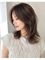 サーカス バイ ビュートリアム 青山(CIRCUS by BEAUTRIUM)&nbsp;くびれミディアム レイヤーカット ハイライト 顔周り 表参道