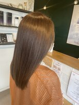 アミィヘアー(Ami Hair)&nbsp;透明感ベージュ×艶髪ロング