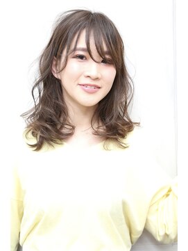 ヘアステージ ラヴァフロー(Hair stage Loverflow) ナチュラルミディアムスタイル