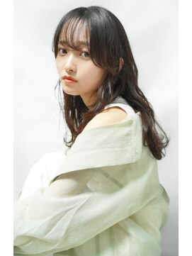 レスピア 銀座中央通り店(Respia) ゆるふわウェーブのセミロングスタイル【銀座】