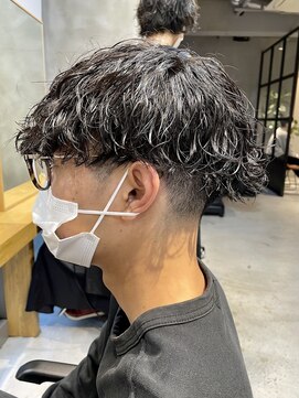 エリマ 調布(elima) 刈り上げマッシュ/波巻きパーマ/ツイストスパイラルパーマ